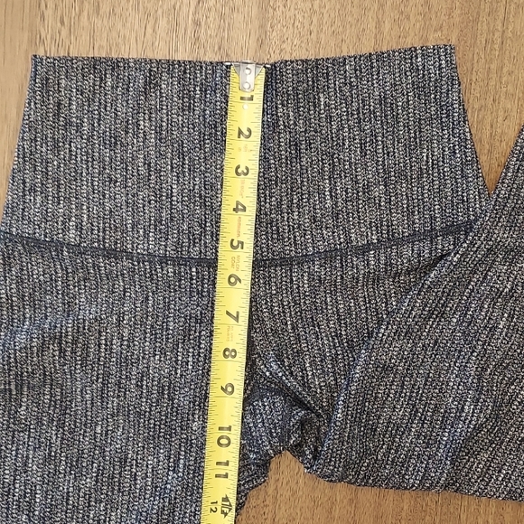 Lulu Lemon Wonder Under Leggings - Picture 11 of 11